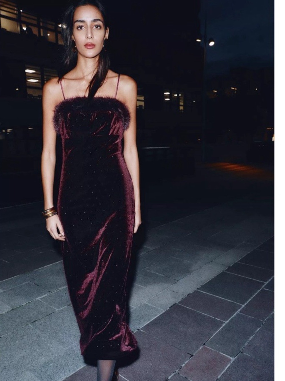 NWT. Zara Burgundy Velvet Faux Fur Beaded Midi Dress. Size S.